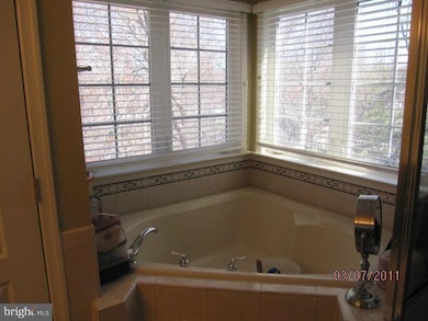 9912 Cyrandall Place, Oakton, VA 22124 - photo 3