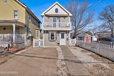 35 Myrtle Ave, Keyport, NJ 07735 - photo 3