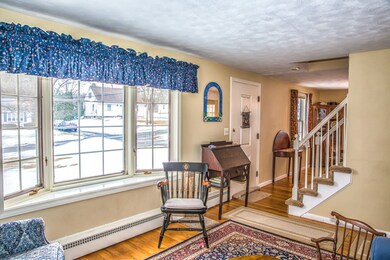 22 Orchardview St, West Springfield, MA 01089 - photo 7