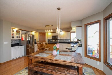 8606 SE 26th Ave, Runnells, IA 50237 - photo 6