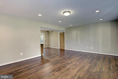 12316 Starlight Ln, Bowie, MD 20715 - photo 5
