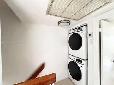 675 NW 85th Ct unit 8209, Miami, FL 33126 - photo 7