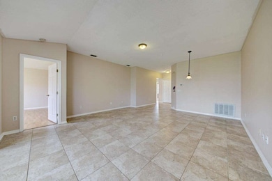 B3-Dining & Living Areas