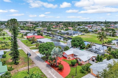 5333 Cocoa Ct unit 4, Cape Coral, FL 33904 - photo 3