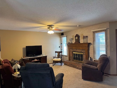 1901 E 24th St, Hays, KS 67601 - photo 2