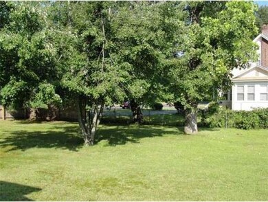 9 Allen Park Rd, Springfield, MA 01118 - photo 3