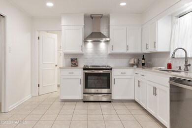 242 S Audubon Blvd-7