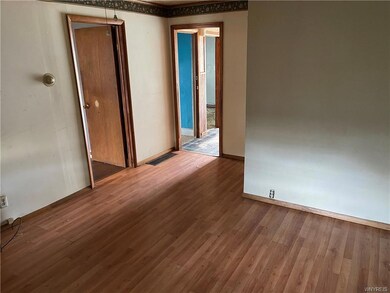 7 7th Ave, North Tonawanda, NY 14120 - photo 4