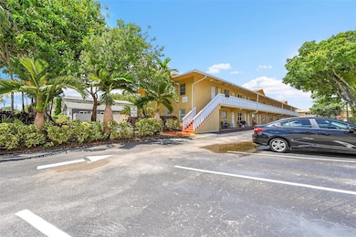 2607 NE 8th Ave unit 28, Wilton Manors, FL 33334 - photo 4