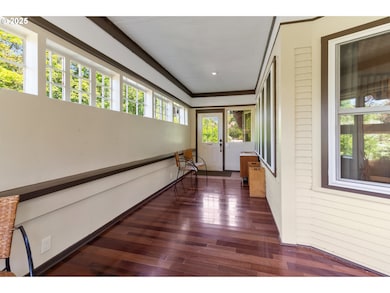 6541 E Burnside St, Portland, OR 97215 - photo 6