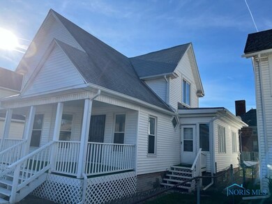 Sude view front