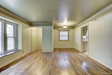 312 Jeffrey Ave, Royal Oak, MI 48073 - photo 7
