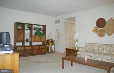 3618 Gleneagles Dr unit 3H, Silver Spring, MD 20906 - photo 3