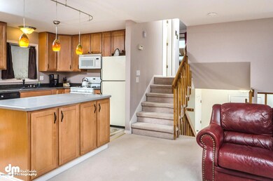 4010 Lakeridge Ct Anchorage AK-large-007