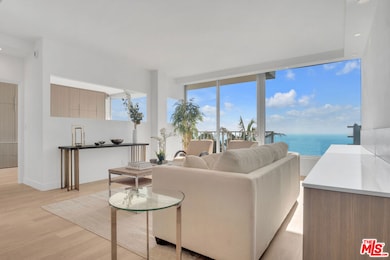 Edgewater Towers unit 303, Pacific Palisades, CA 90272 - photo 4