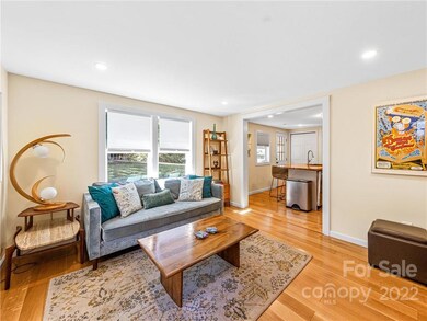 15 Chapel Park Rd, Asheville, NC 28803 - photo 6