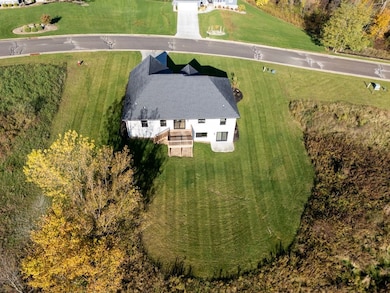 113 Gables Blvd, Lexington, OH 44904 - photo 3