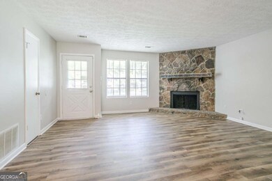 914 Hemingway Rd, Stone Mountain, GA 30088 - photo 7