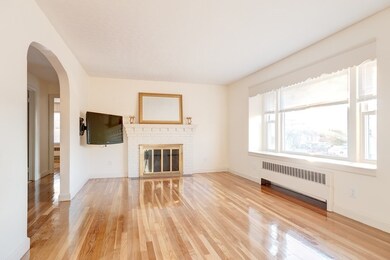 22 Thornton Rd, Worcester, MA 01606 - photo 2