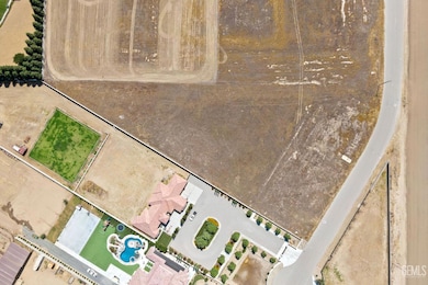 0 Tiata Ave unit 202512766, Bakersfield, CA 93314 - photo 5