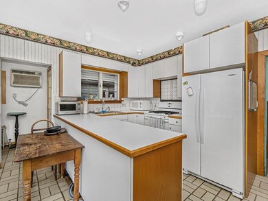 38 Stedman St unit 38A, Brookline, MA 02446 - photo 6