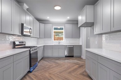 7655 Ameswood Rd, Houston, TX 77095 - photo 4