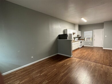 3359 Frick Rd unit 1, Houston, TX 77086 - photo 5