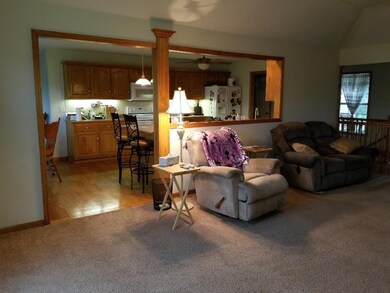 Living room/kitchen