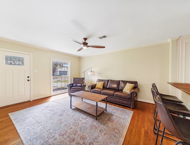 1706 Ebony Ln, Houston, TX 77018 - photo 5