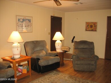 5810 Circle Z Living Room 1