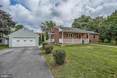 120 Miller Ave, Hershey, PA 17033 - photo 3