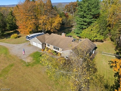 3 Hickory Ridge Dr, Blairstown, NJ 07825 - photo 2