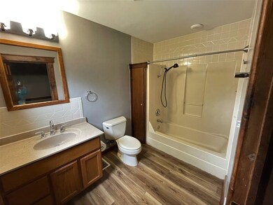 1018 Charles St, Aurora, IL 60506 - photo 6