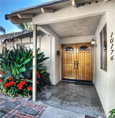 Double Door Private Entry 