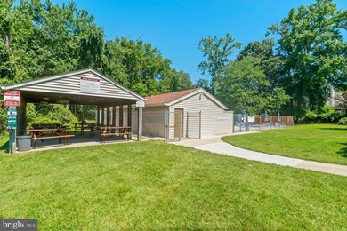 1110 Castle Harbour Way unit 2A, Glen Burnie, MD 21060 - photo 3