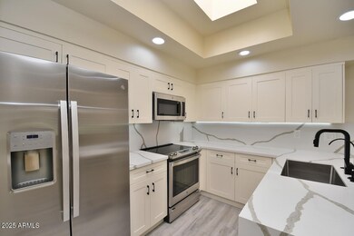 7710 E Gainey Ranch Rd unit 140, Scottsdale, AZ 85258 - photo 4