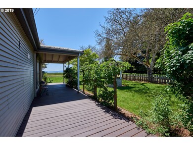 25700 SW Valley View Ln, Sheridan, OR 97378 - photo 4