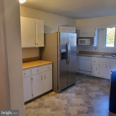 701B Greenbank Rd, Wilmington, DE 19808 - photo 6