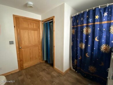 13 Enterprise St, Adams, MA 01220 - photo 4