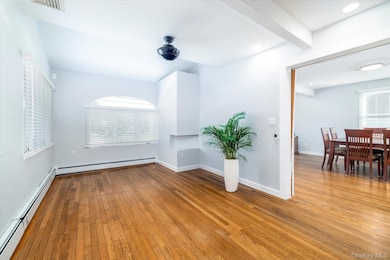 31 Alice St, Merrick, NY 11566 - photo 7