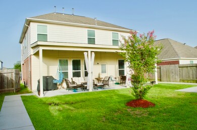 7831 Koloa River Ct, Houston, TX 77040 - photo 4