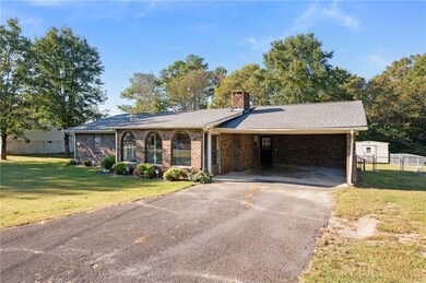 249 Davis Dr, Calhoun, GA 30701 - photo 2