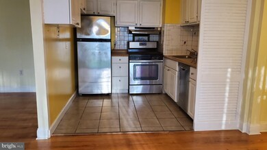 1802 Metzerott Rd unit 106, Adelphi, MD 20783 - photo 6