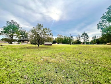 612 Keith St, Kennard, TX 75847 - photo 2