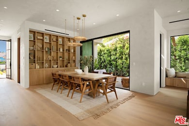 4500 Calhoun Ave, Sherman Oaks, CA 91423 - photo 6