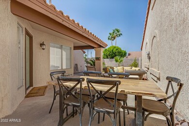 10905 E Yucca St-8