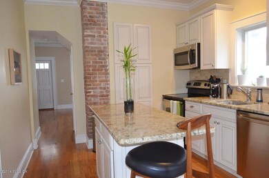 66 Locust St, Greenwich, CT 06830 - photo 4