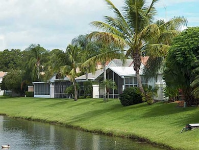 Swimming Pool/Hot Tub/Sauna.