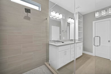 4510 Whitney Park Way, Houston, TX 77022 - photo 6