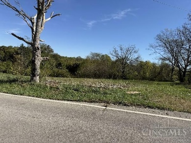 6308 Elk Creek Rd, Middletown, OH 45042 - photo 2